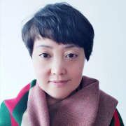 林红